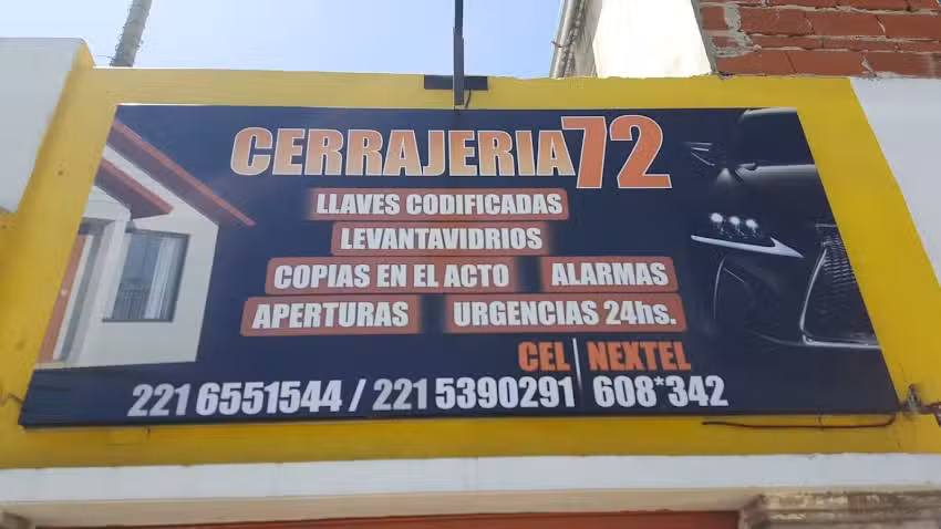 Cerrajer&iacute;a 72