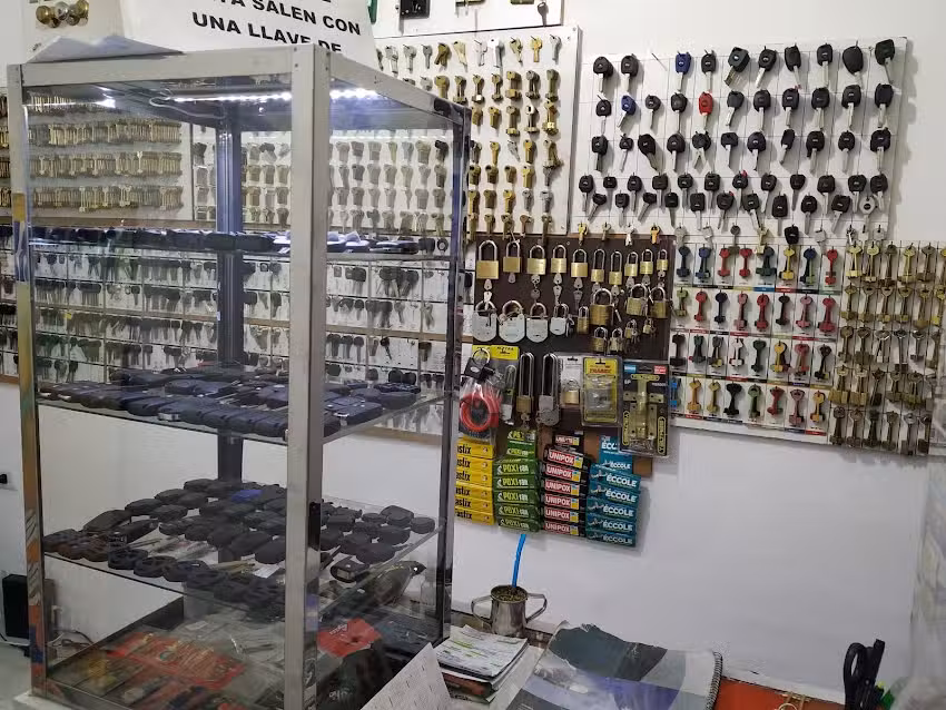 Cerrajer&iacute;a Heredia