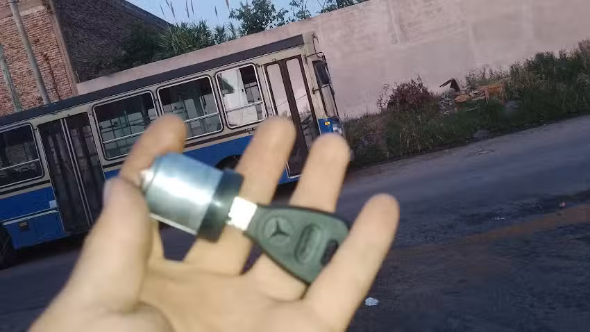 CERRAJERO DEL OESTE casanova