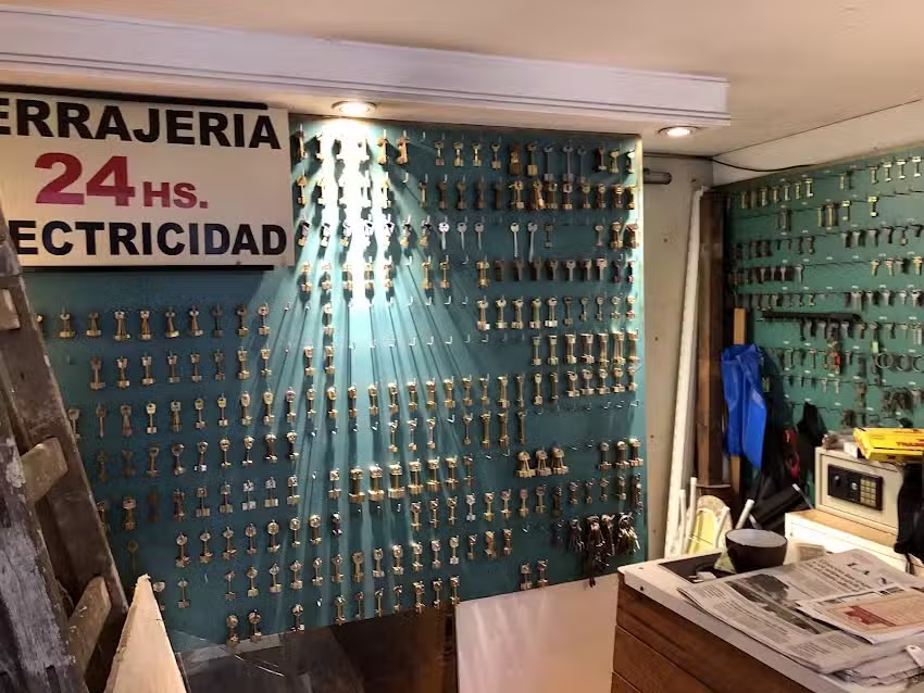 Italo Soluciones-cerrajeria Electricidad