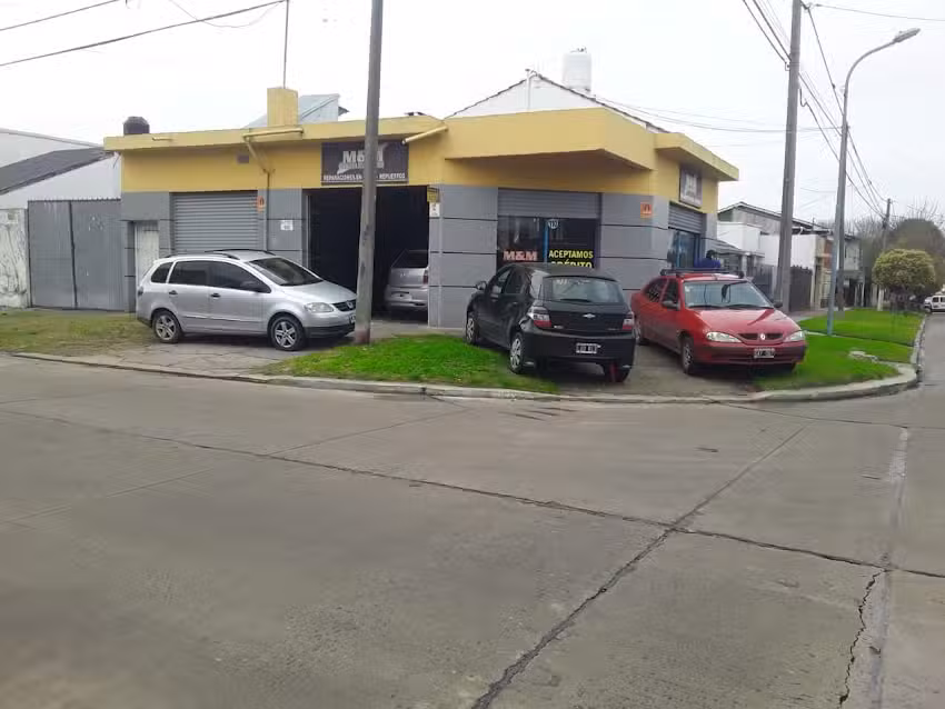 M y M Cerrajeria del Automovil