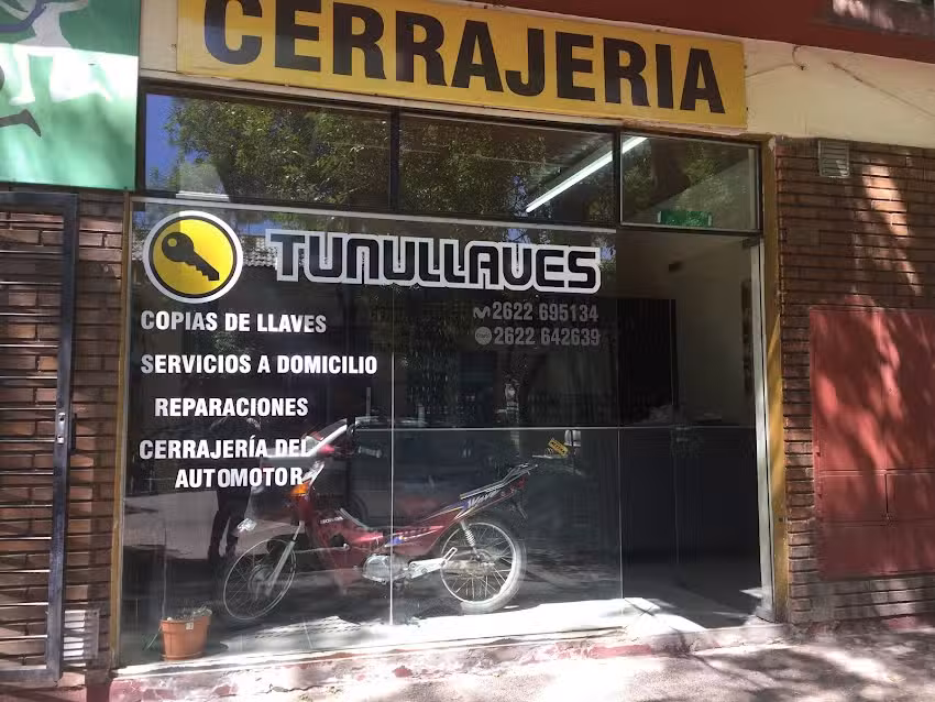 TUNULLAVES CERRAJERIA